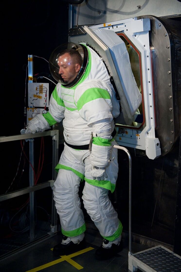 太空服的演变:从水星计划到Aouda.X人机界面 15 太空服的演变:从水星计划到Aouda.X人机界面