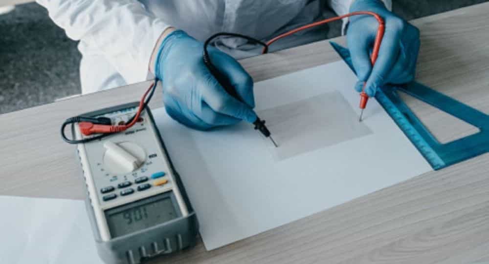 科学家借助蛋清制成高透明度电磁辐射屏蔽膜